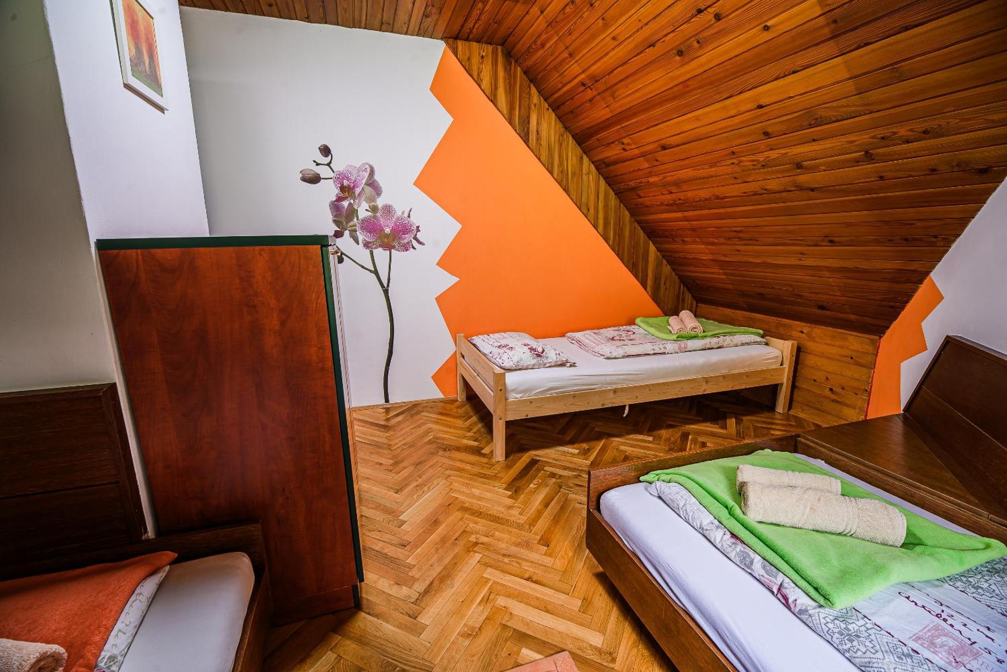 Holiday Home Vila Kopriva กอซด์มาร์ทูลเย็ก ภายนอก รูปภาพ