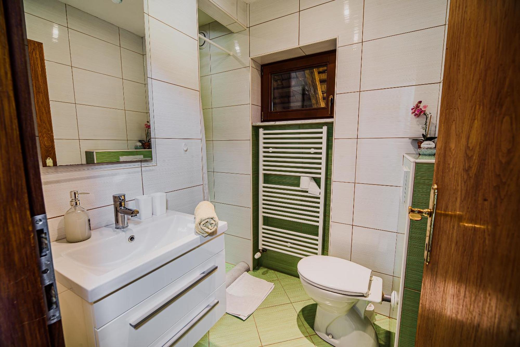Holiday Home Vila Kopriva กอซด์มาร์ทูลเย็ก ภายนอก รูปภาพ