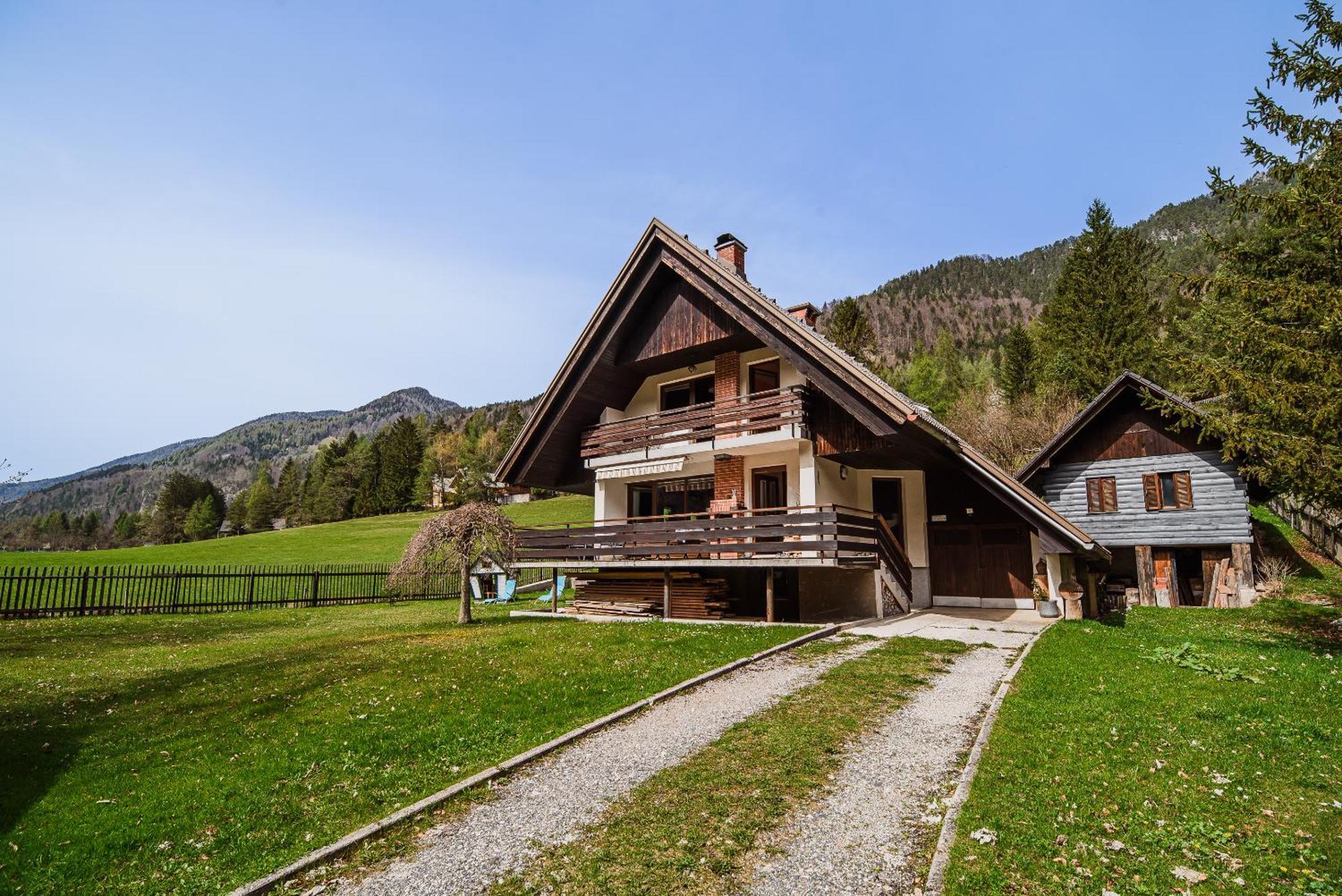 Holiday Home Vila Kopriva กอซด์มาร์ทูลเย็ก ภายนอก รูปภาพ