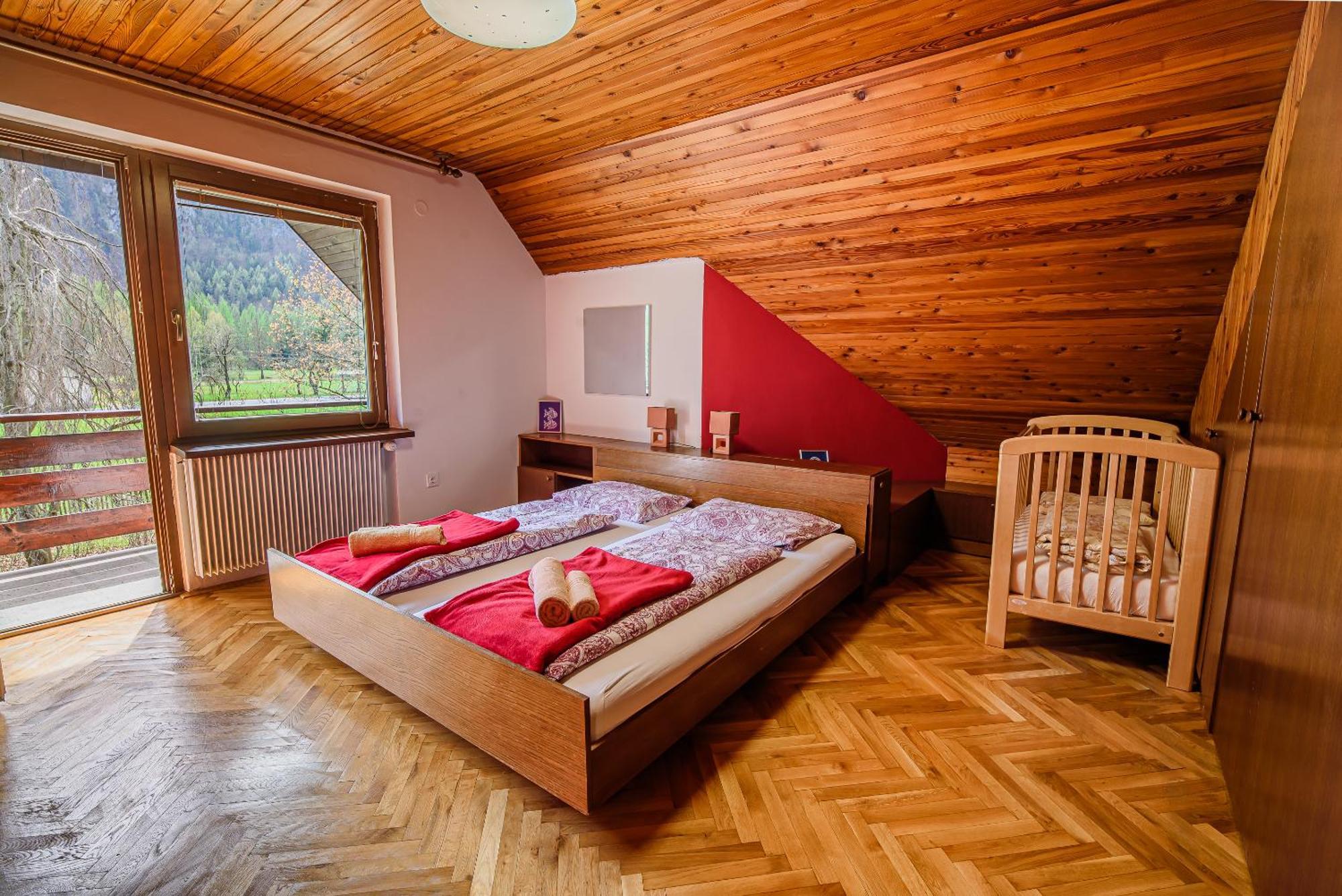 Holiday Home Vila Kopriva กอซด์มาร์ทูลเย็ก ภายนอก รูปภาพ